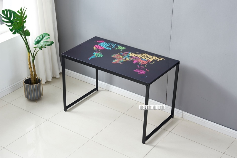 Picture of WORLD 110 GLASS WRITING DESK *BLACK