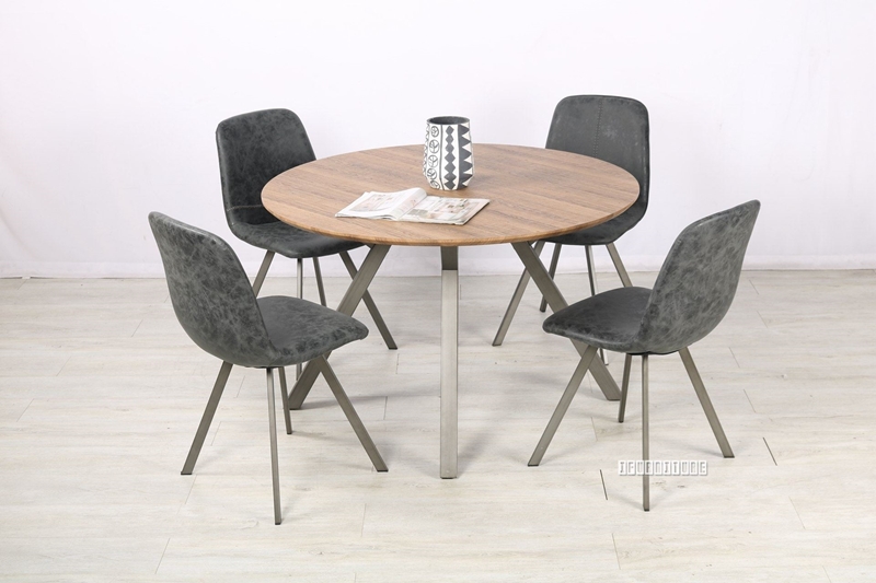 Picture of PLAZA 120 ROUND DINING SET